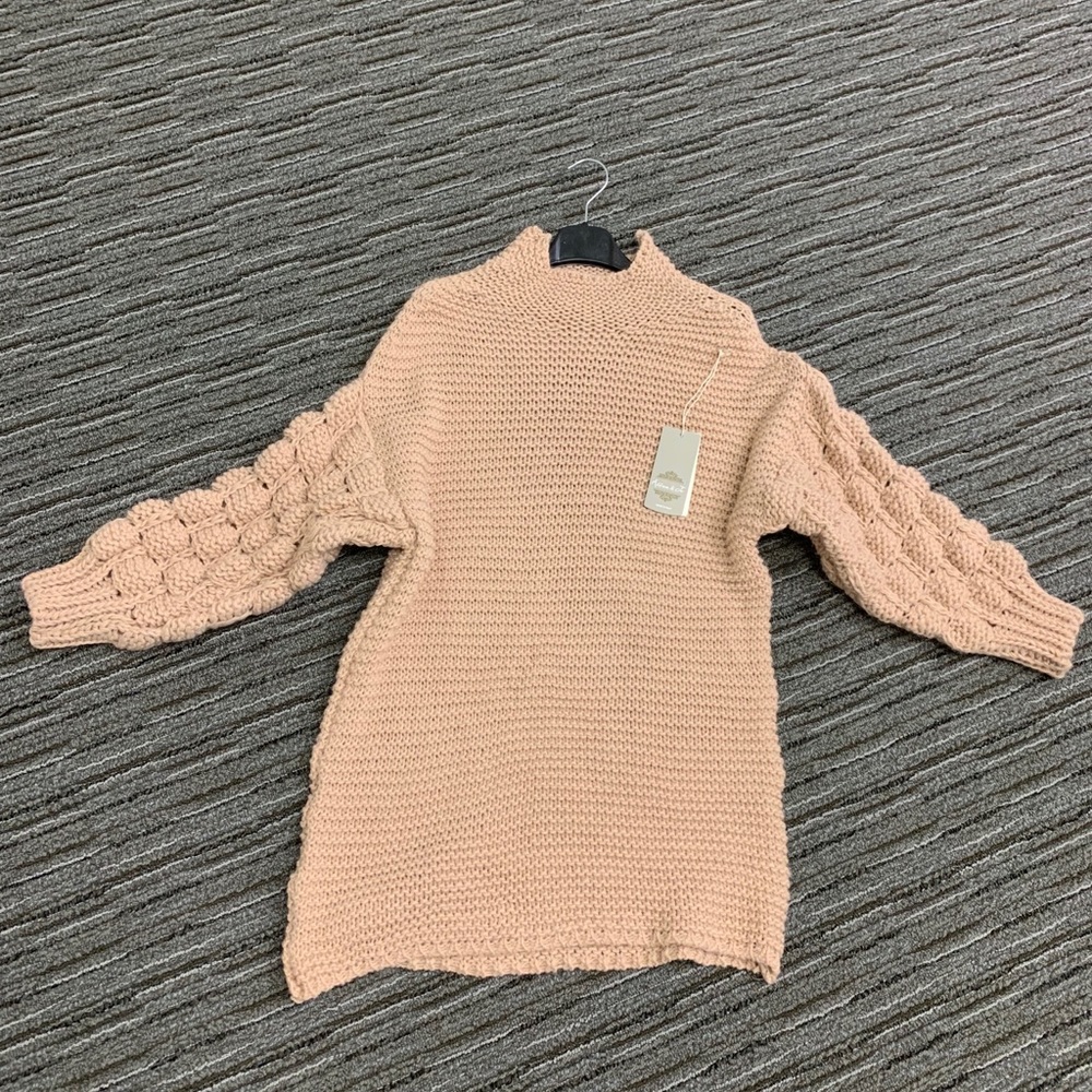 Super Cute Spring Like Color Sweaters - Picture 6 of 6